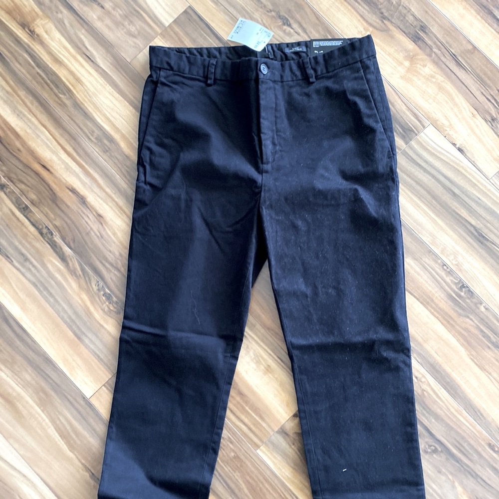 NWT MENS H&M pants.
